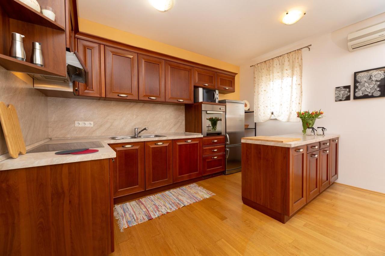 Golden Hope 4+1 Apartment Krk Krk Town Extérieur photo