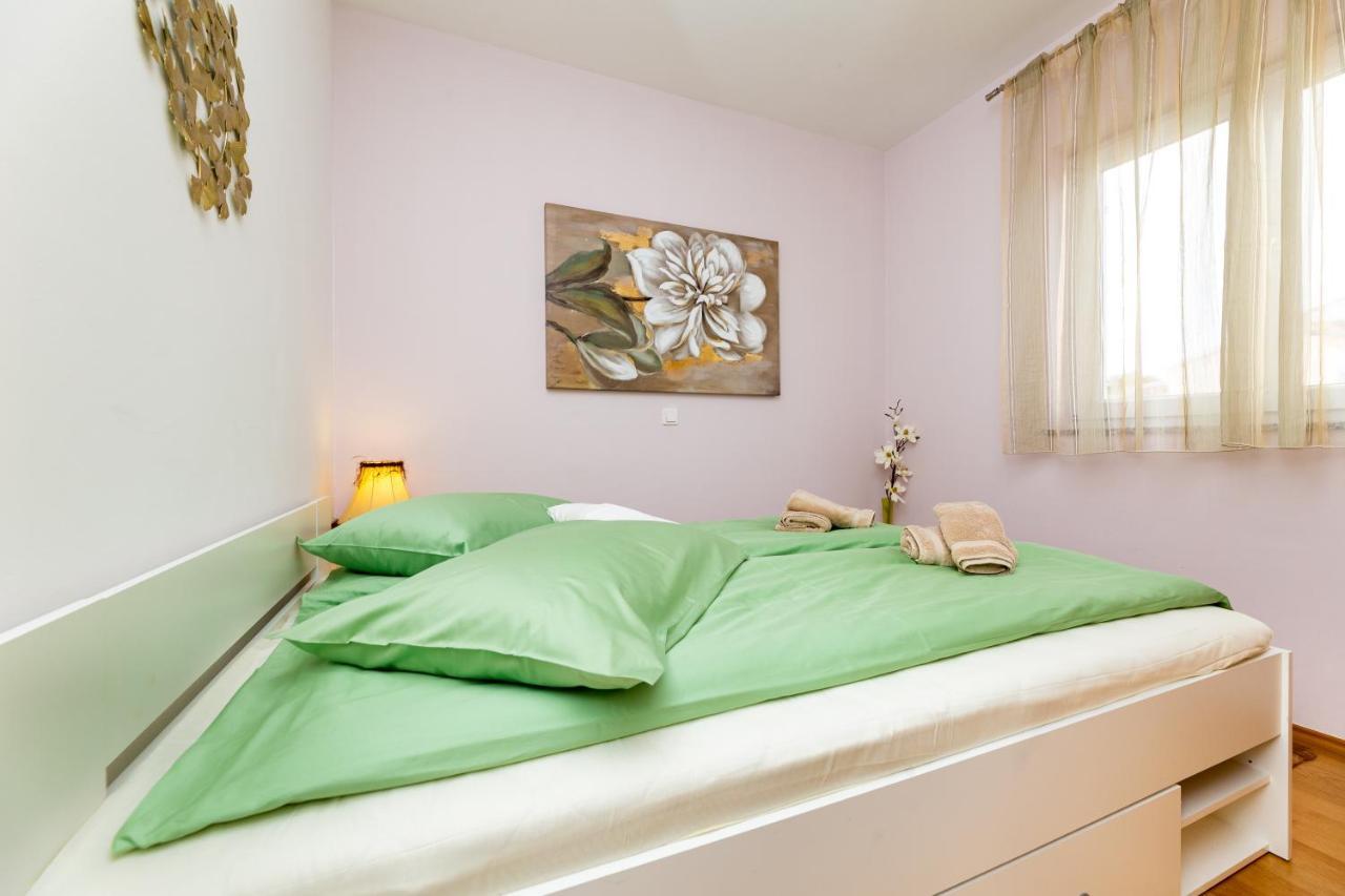 Golden Hope 4+1 Apartment Krk Krk Town Extérieur photo